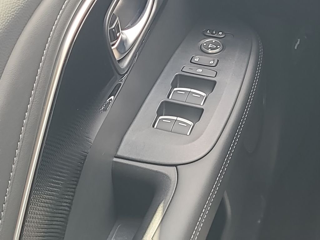 New 2026 Platinum White Pearl Acura Base image 24
