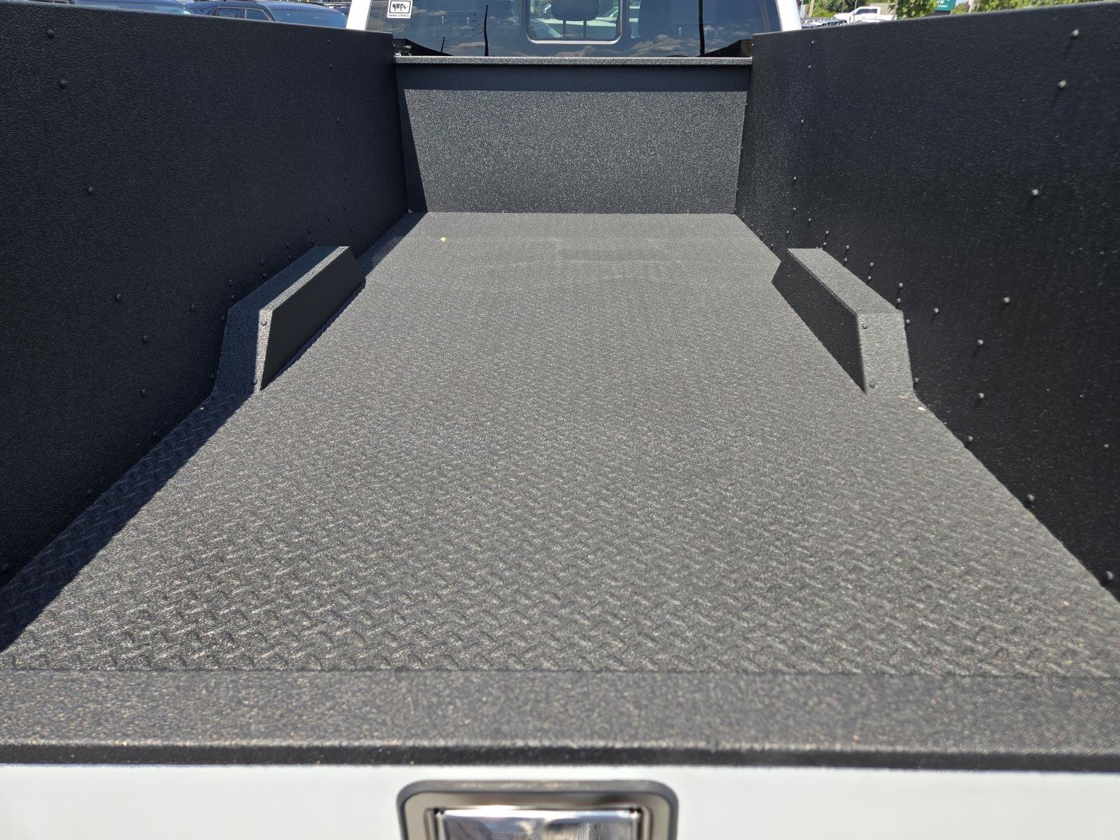 New 2026 Oxford White FORD F-350® XL image 11