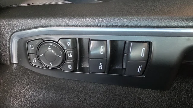Used 2024 Radiant Red Tintcoat Chevrolet High Country image 17