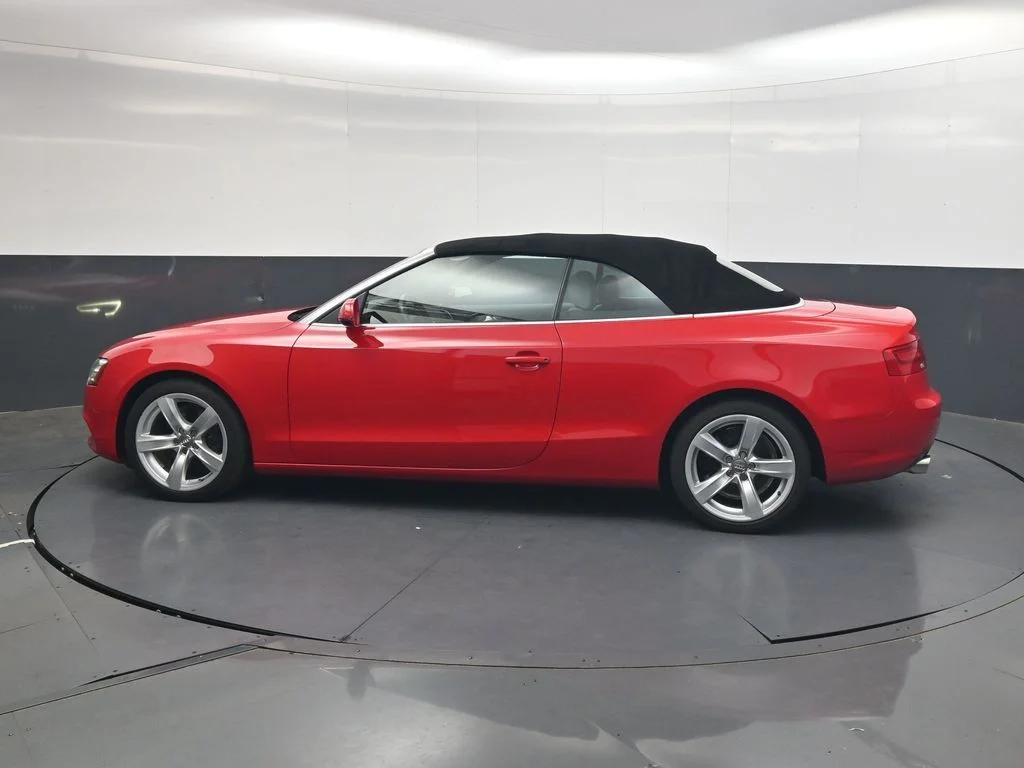 Used 2014  Audi 2.0T Premium Plus image 11