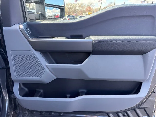 New 2026 Carbonized Gray Metallic Ford F-250® XL image 38