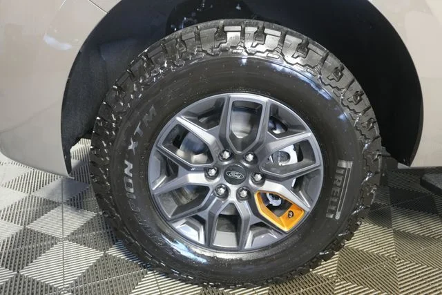 New 2027 Marsh Gray Ford Tremor® image 8