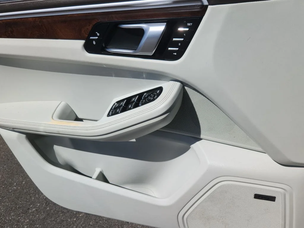Used 2018 Gray Porsche GTS image 9