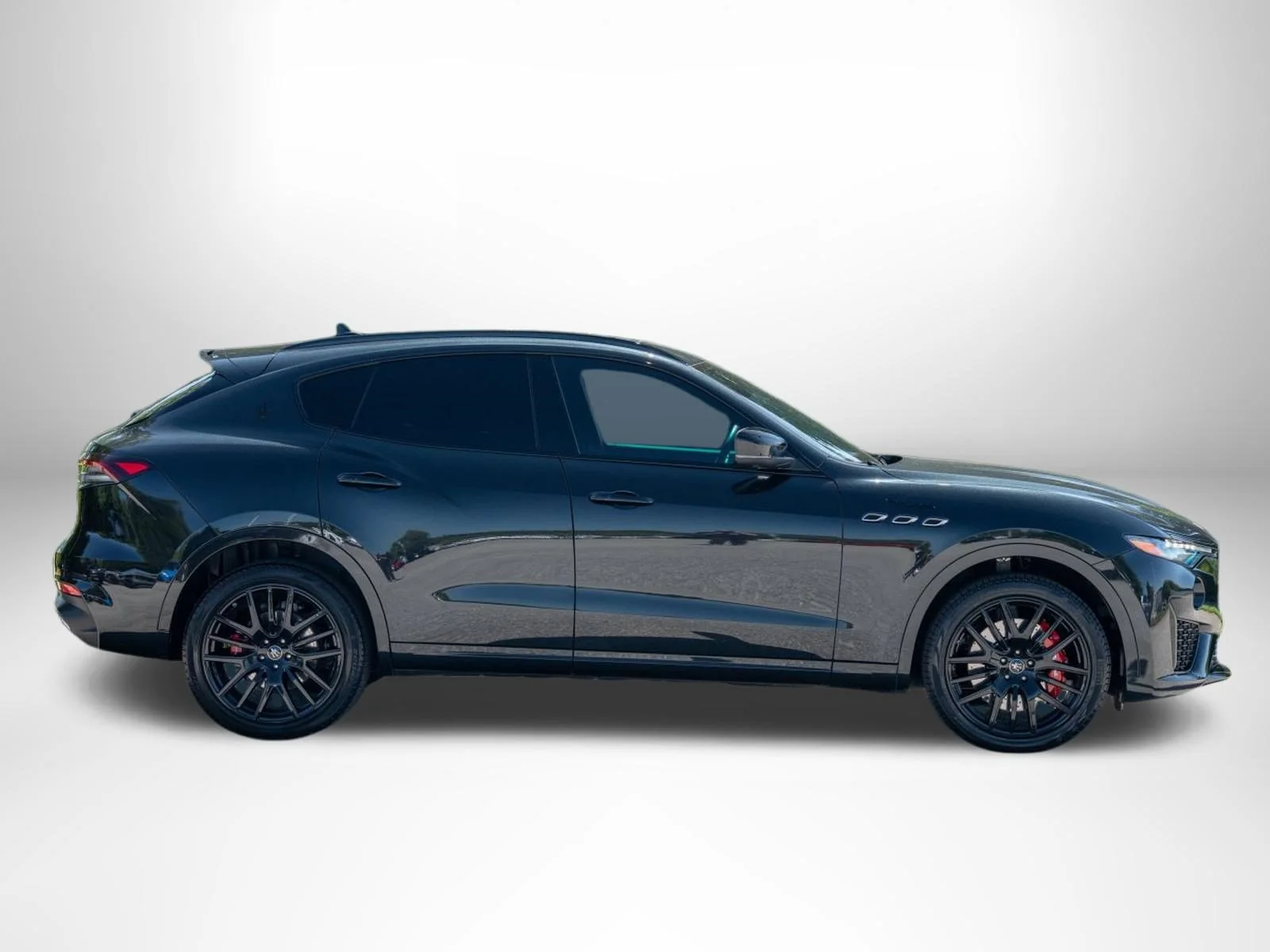 Used 2024 Nero Assoluto Metallic Maserati Modena Ultima image 9