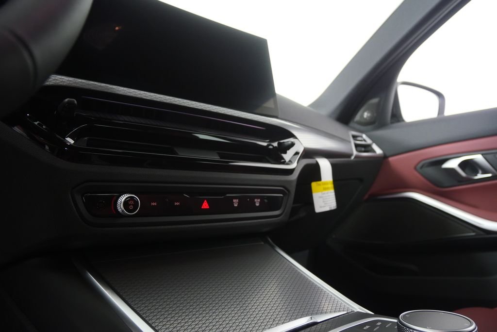 New 2026 Black Sapphire Metallic BMW 330i image 18