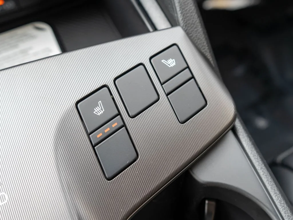 New 2026 Snow White Pearl Kia EX image 25