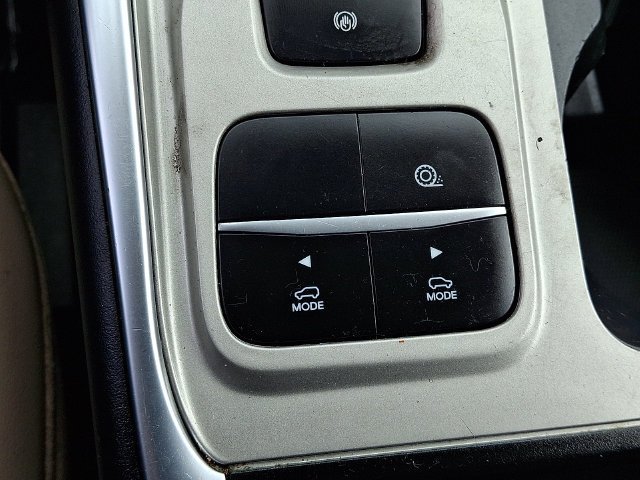 2023 Ford Explorer XLT - Photo 23