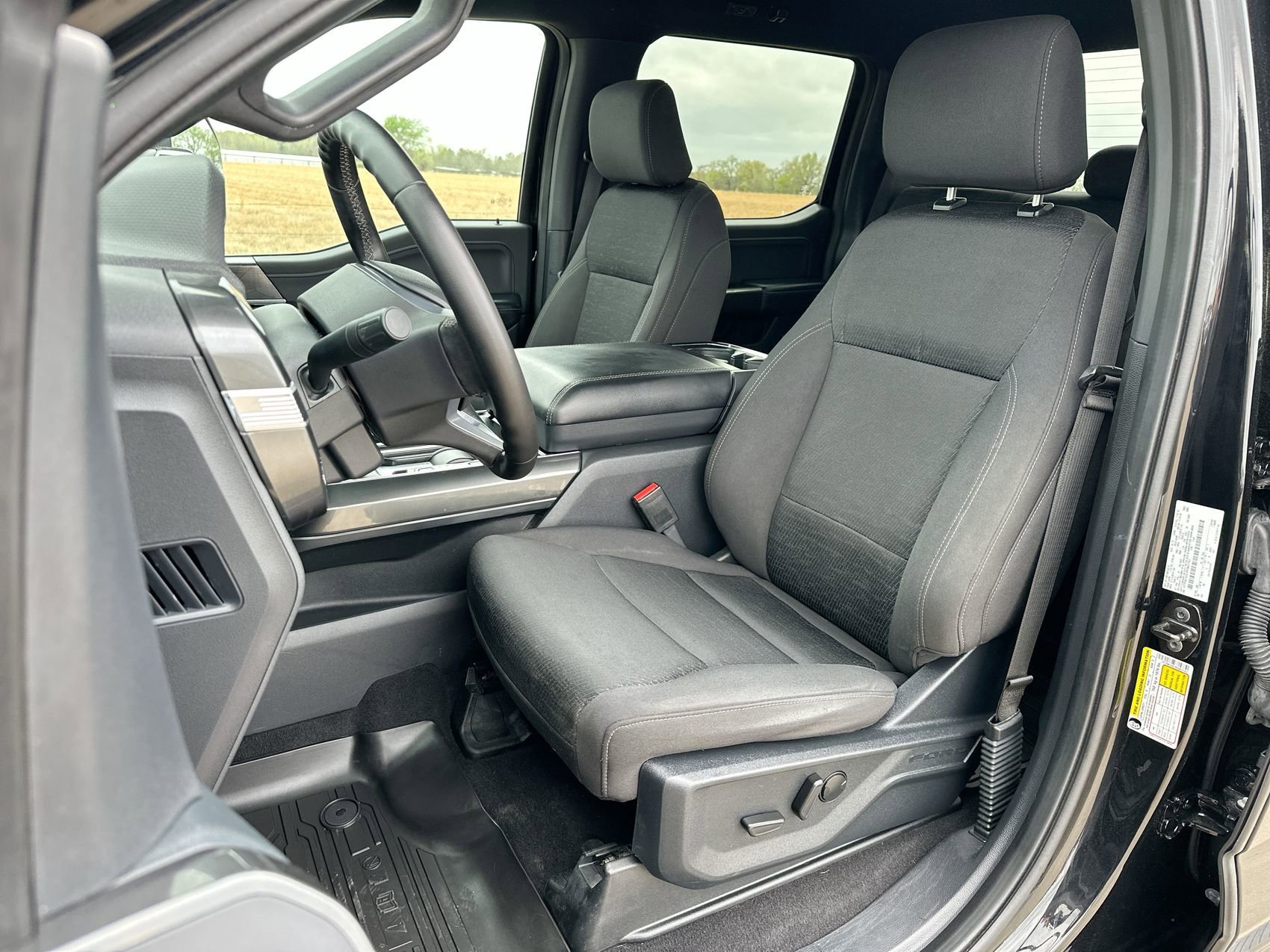 Used 2023 Black Metallic Ford XLT image 11