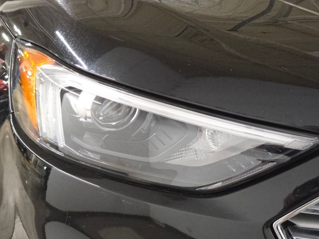 2024 Ford Edge Titanium - Photo 14