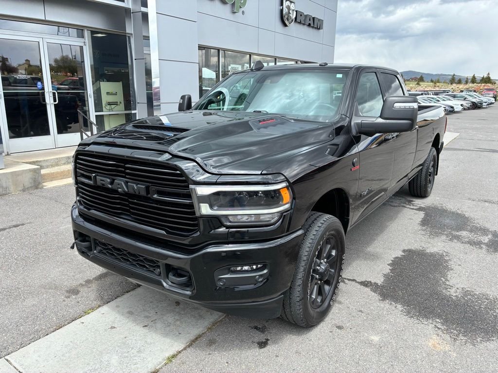 2024 RAM 3500 Laramie 4X4 Crew Cab LWB's photo