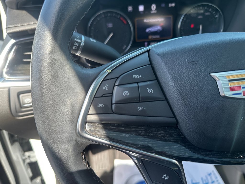 Used 2023 White Cadillac Premium Luxury image 31