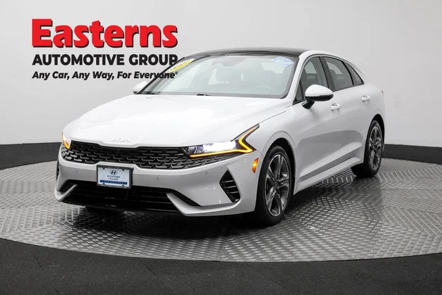 2022 Kia K5 EX