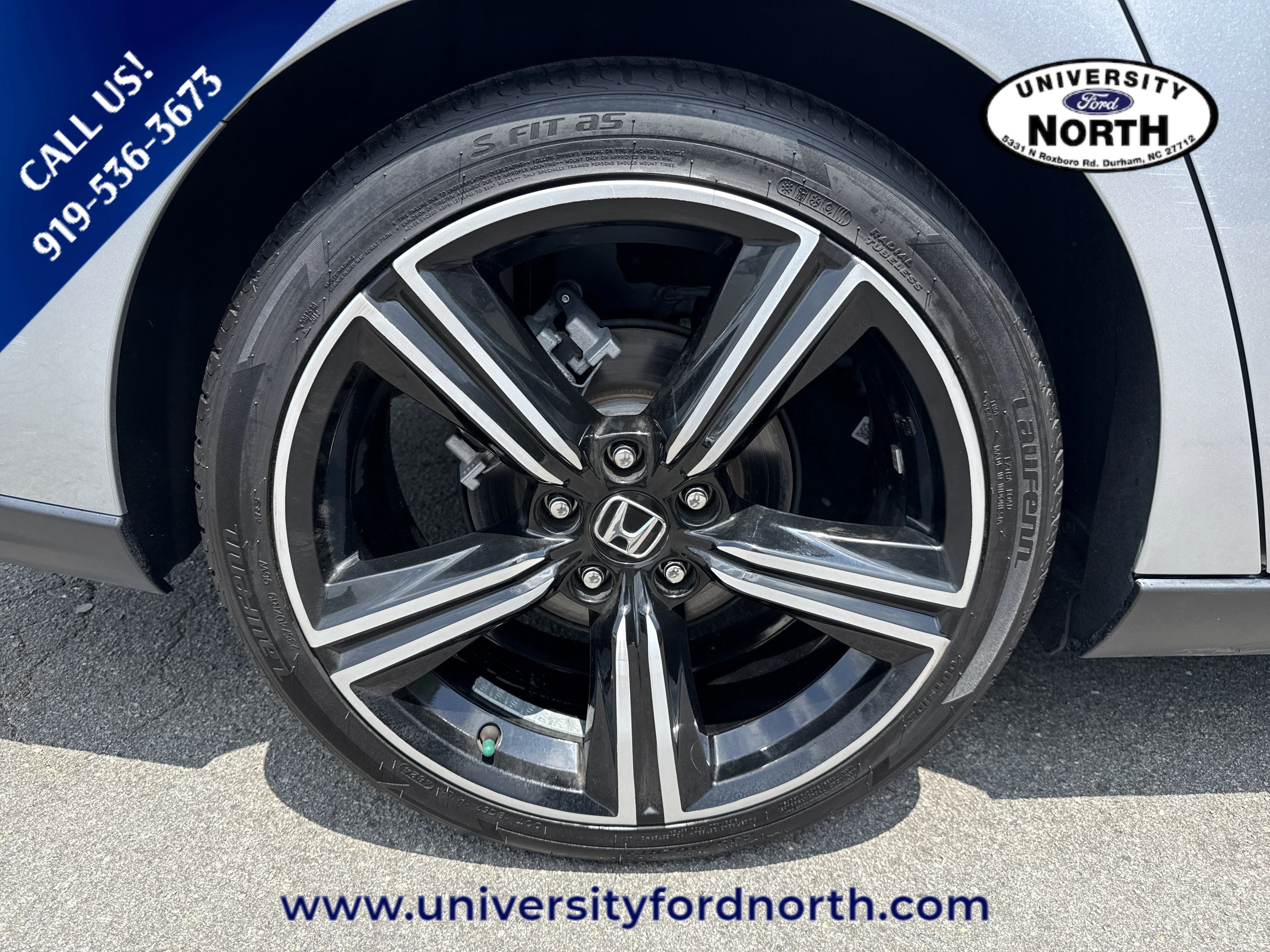 Certified Used 2023 Lunar Silver Metallic Honda Sport image 9