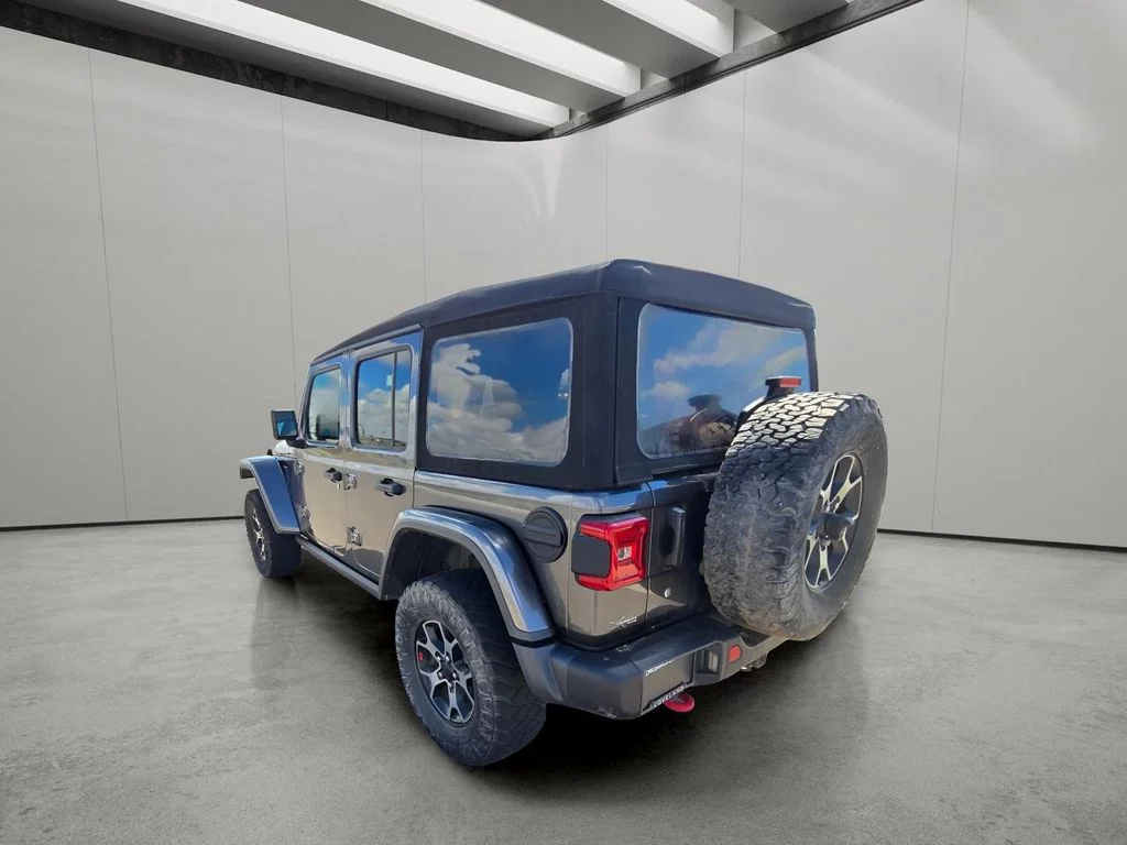 Used 2018 Granite Crystal Metallic Clearcoat Jeep Rubicon image 3