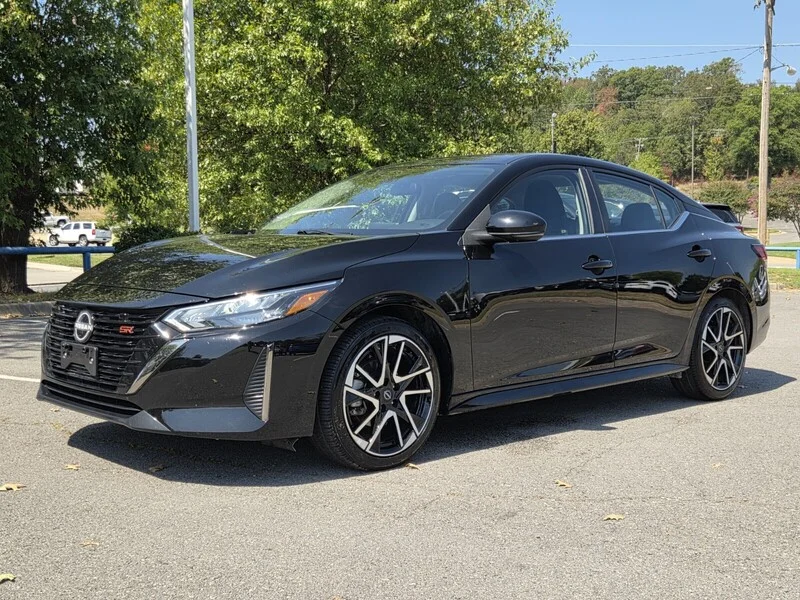 Used 2025 Super Black NISSAN SR image 1