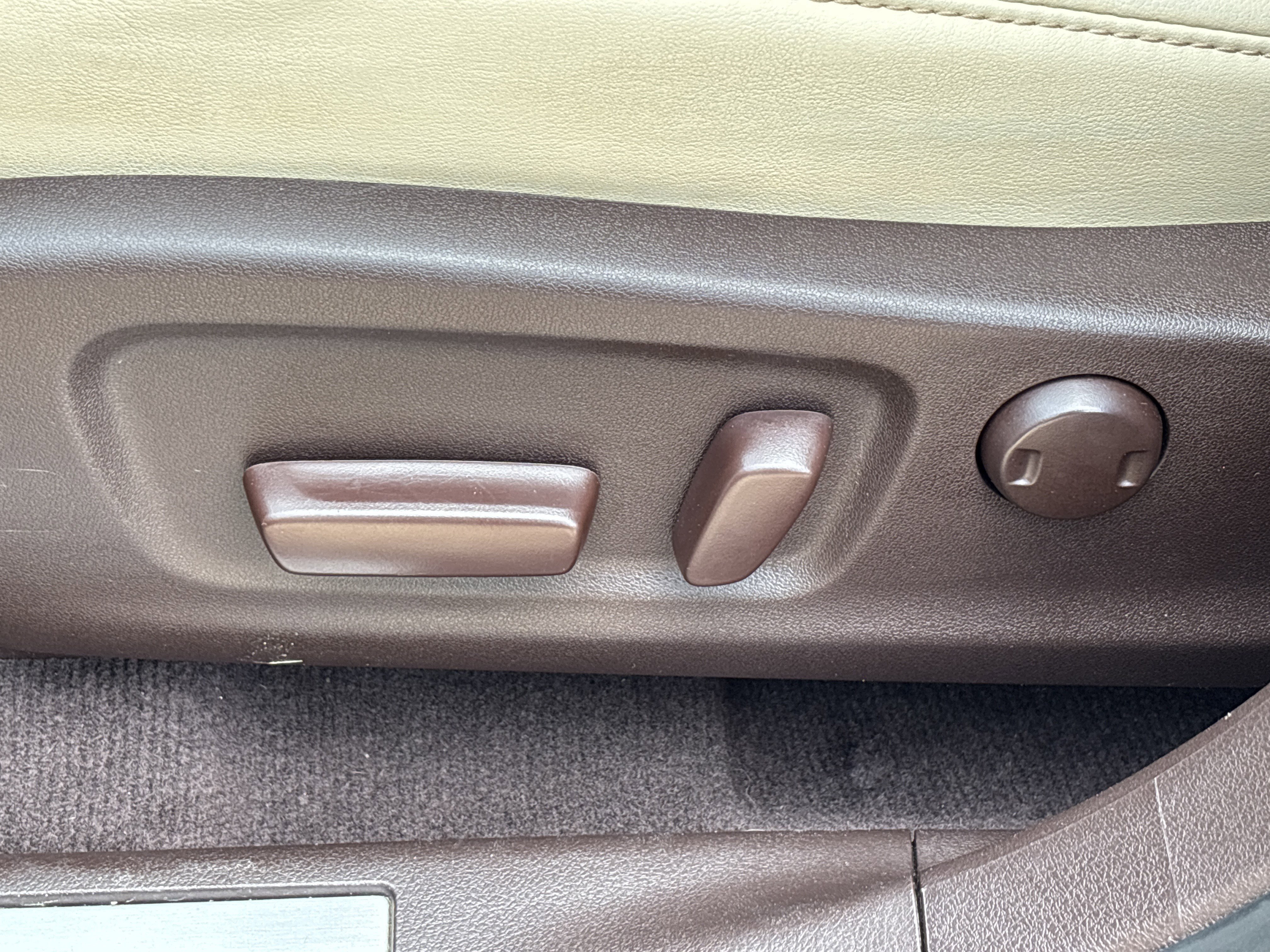 Used 2020 Moonbeam Beige Metallic Lexus 350 AWD image 20