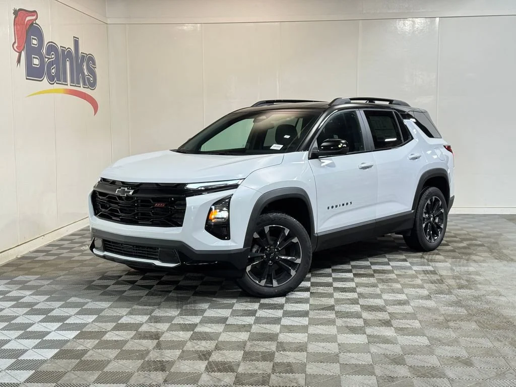 New 2026 Polar White Tricoat Chevrolet RS image 2