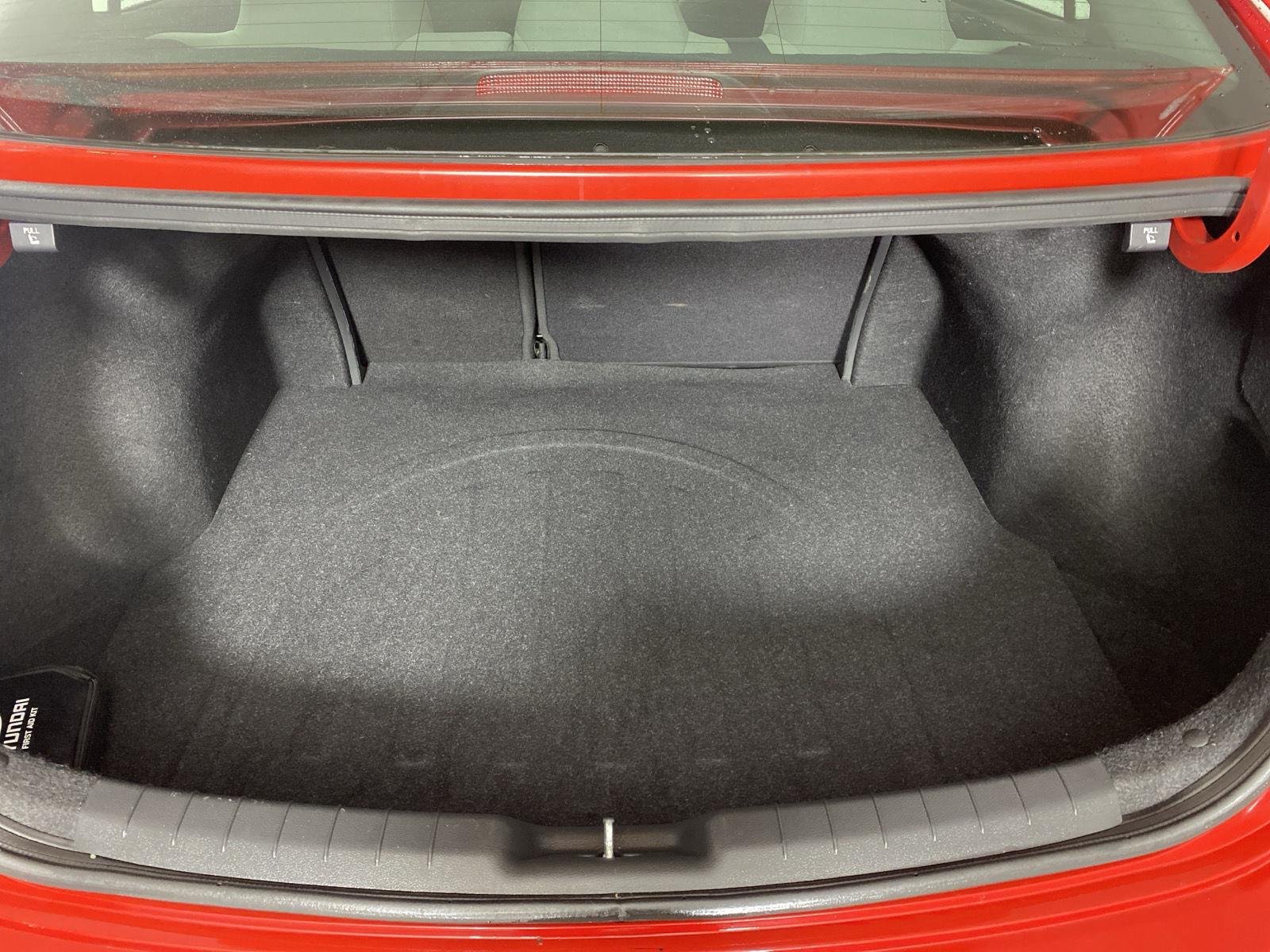 Used 2020 Calypso Red Hyundai Value Edition image 24