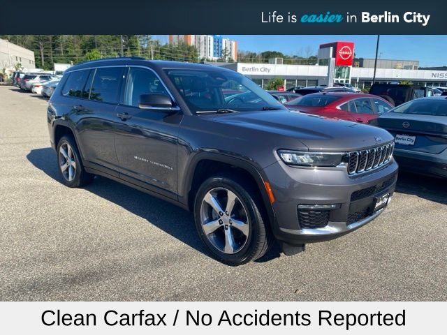 Used 2021 Gray Metallic Jeep Limited image 1