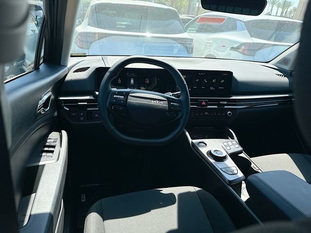 Used 2026 Fusion Orange Kia LX image 21