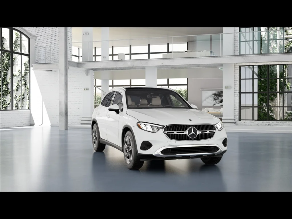 New 2026 Polar White Mercedes-Benz GLC 300 image 4