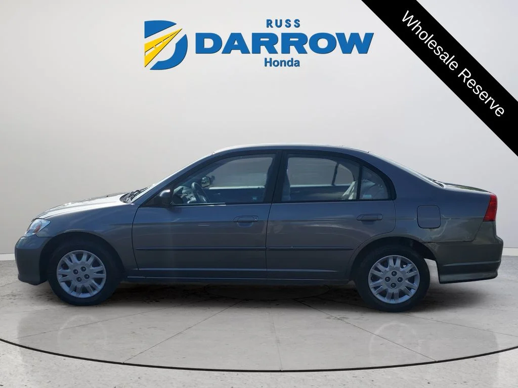 Used 2004 Honda Civic LX with VIN 1HGES16574L001547 for sale in Milwaukee, WI