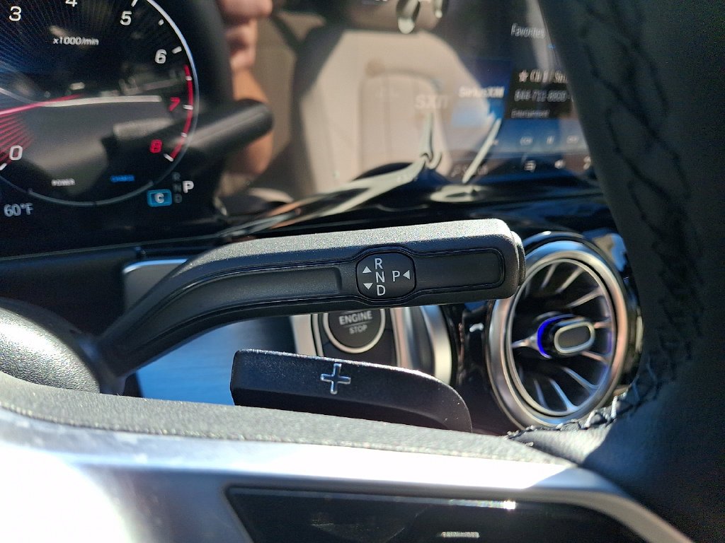 New 2026 Polar White Mercedes-Benz GLB 250 image 14