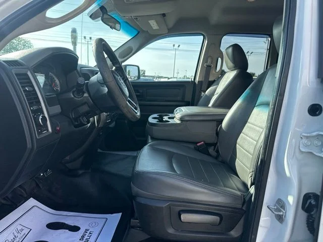 Used 2017 Bright White Clearcoat Ram Tradesman image 35