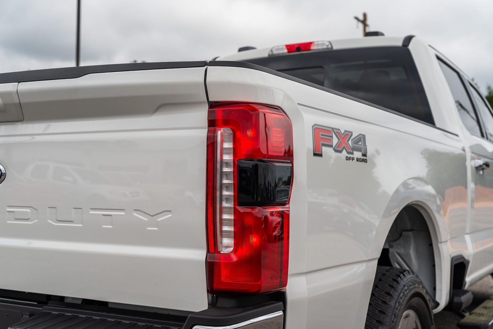 New 2026 Star White Metallic Tri-Coat Ford F-250® Lariat® image 15