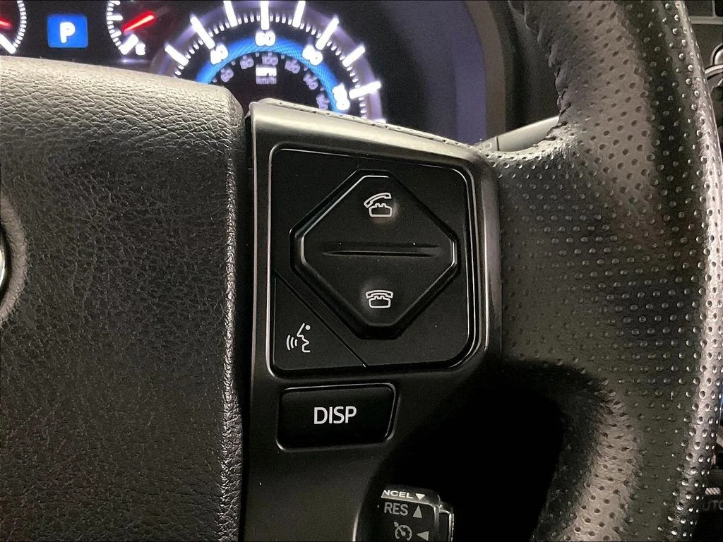 Used 2015 Black Toyota Limited image 23