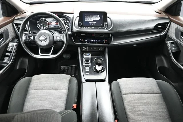 Used 2022 Black Nissan SV image 14