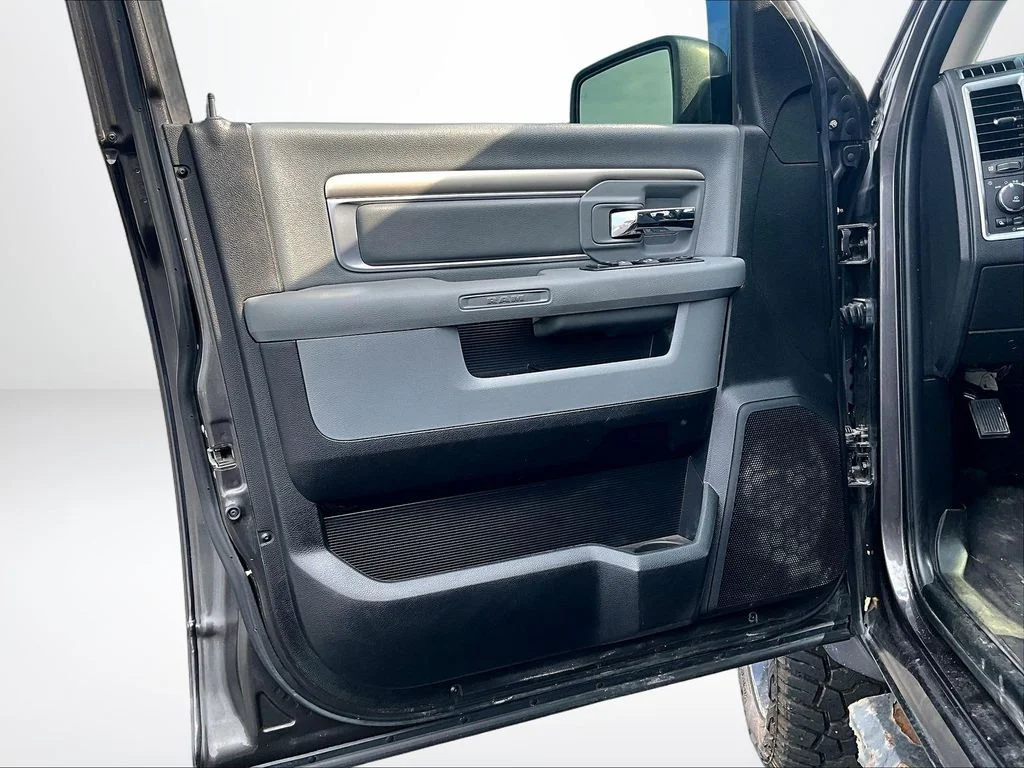 Used 2018 Gray Ram Big Horn image 24