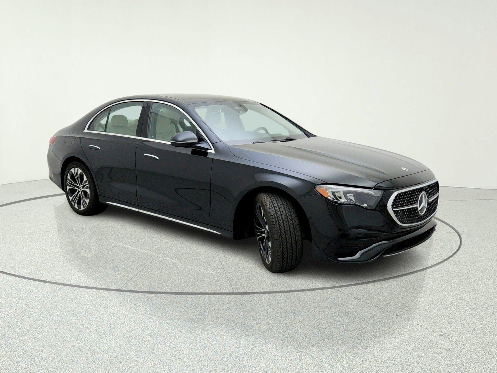 2026 Mercedes-Benz E-Class E350 - Photo 26