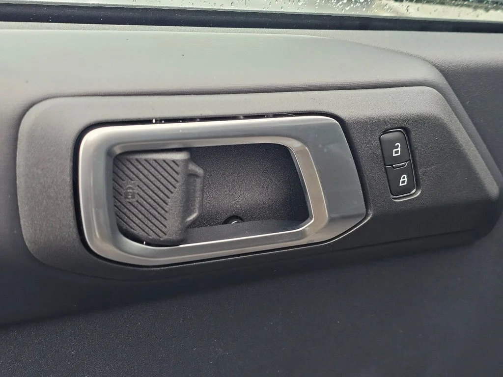 New 2025 Marsh Gray Ford Outer Banks® image 21