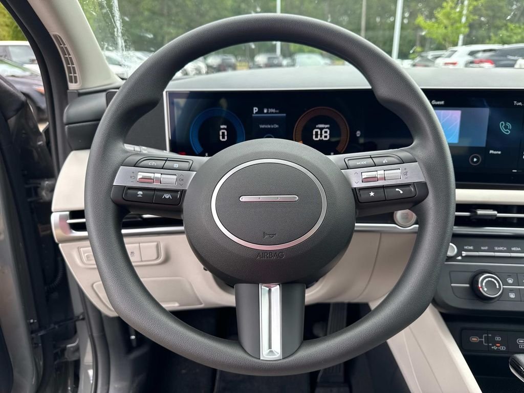New 2025 Gray Hyundai SE image 9