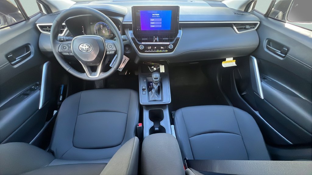 New 2026 Wind Chill Pearl <sup>1</sup> Toyota  LE image 13