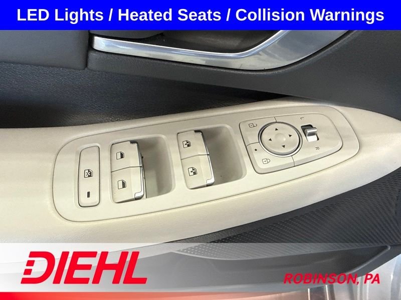 Used 2023 Silver Hyundai SEL image 20