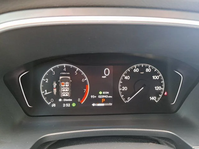 Used 2025  Honda Touring image 8