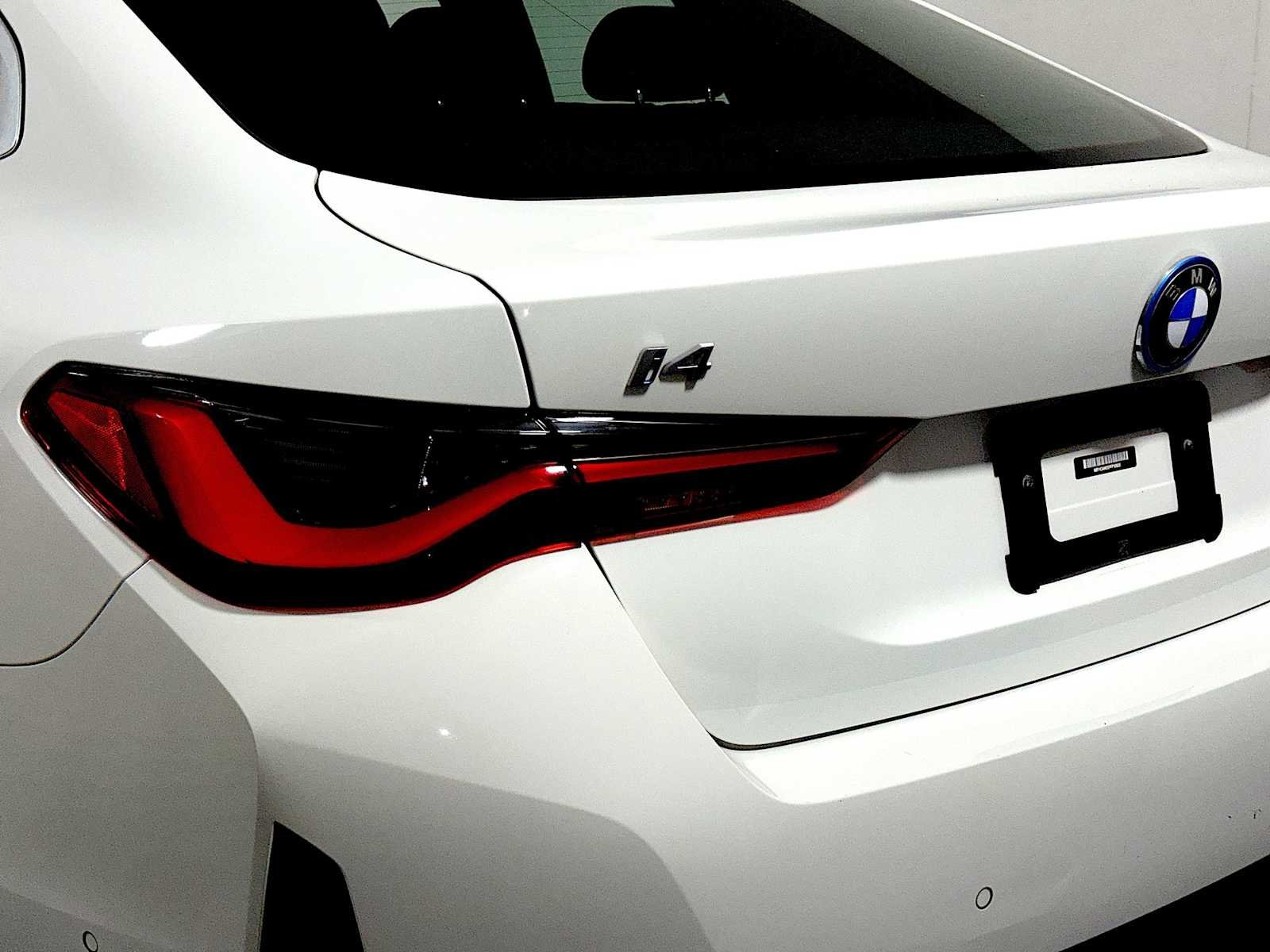 Used 2023 Alpine White BMW eDrive35 image 27