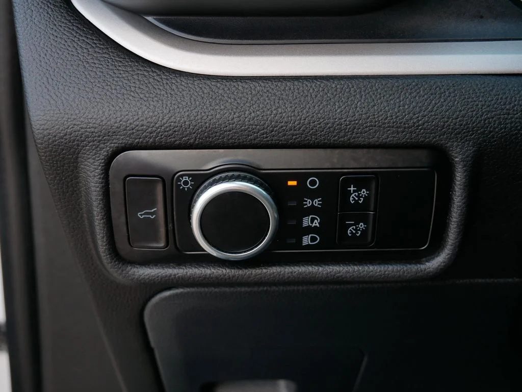 Certified Used 2023 White Ford XLT image 17