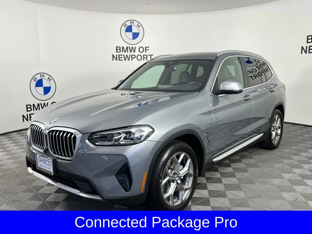 Used 2023 Gray BMW xDrive30i image 3
