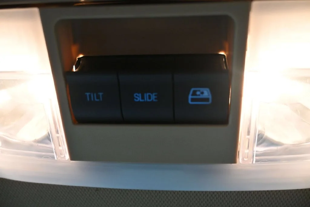 Used 2014  Ford Lariat image 19