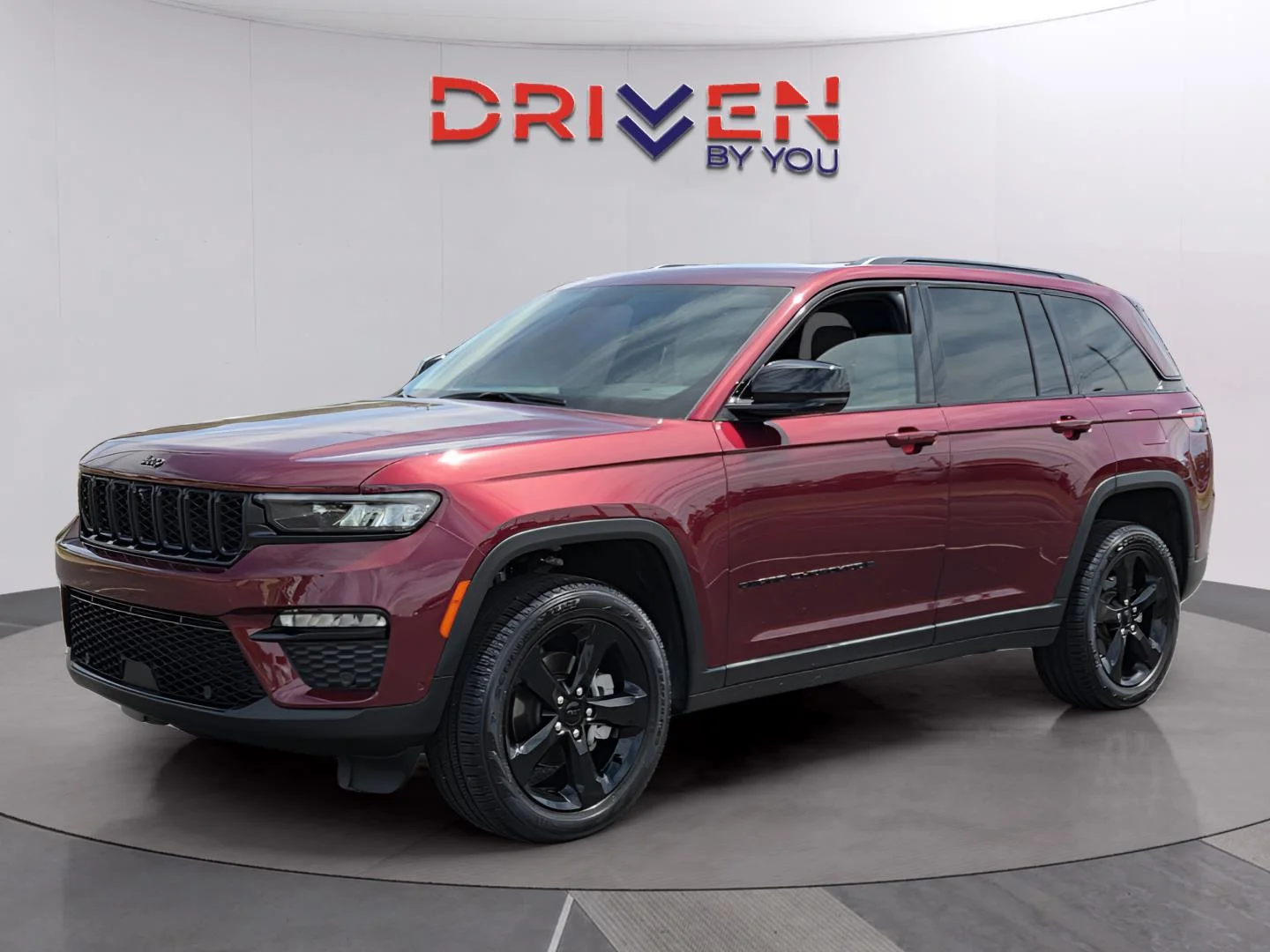 Used 2025 Velvet Red Pearlcoat Jeep Limited image 1