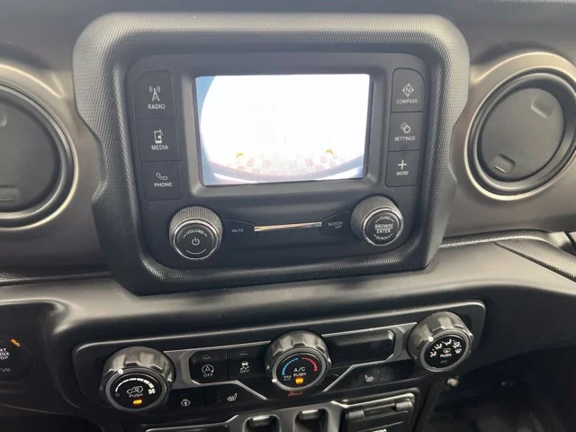 Used 2020 White Jeep Sport S image 18