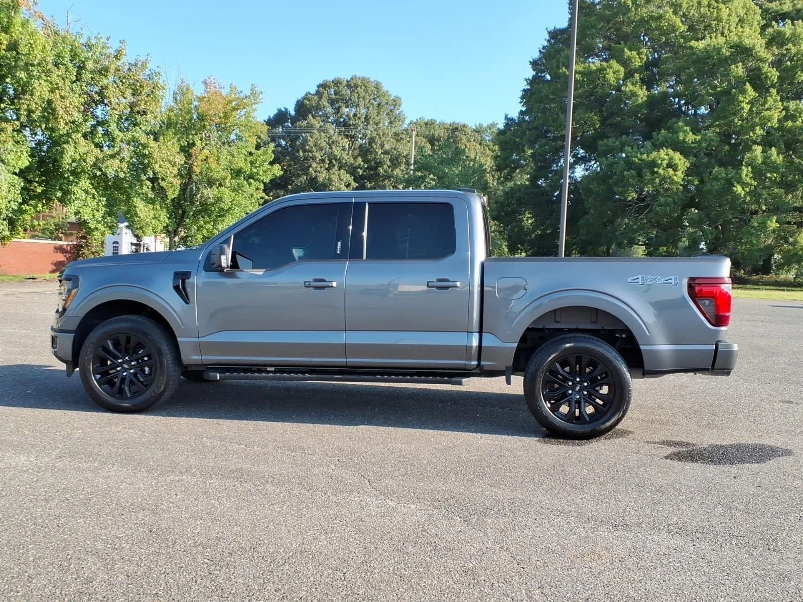 Used 2024 Carbonized Gray Metallic Ford XLT image 3