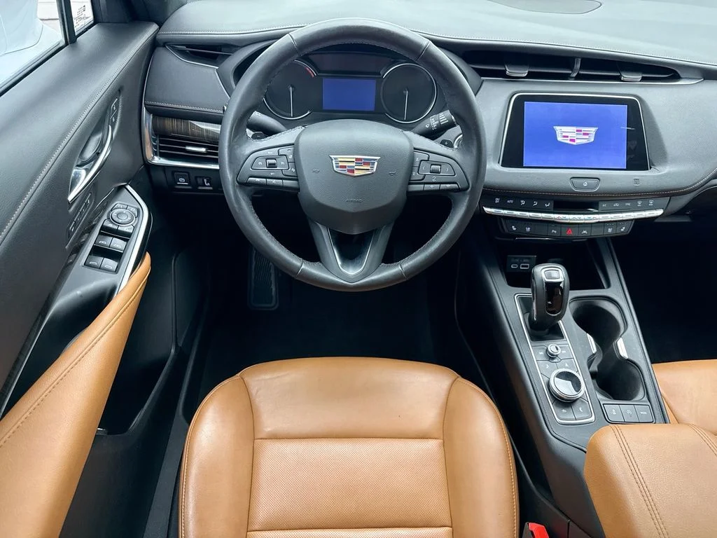 Used 2019 White Cadillac Premium Luxury image 10