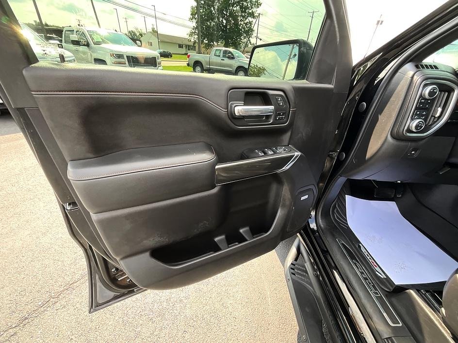 Used 2020 Black GMC AT4 image 14