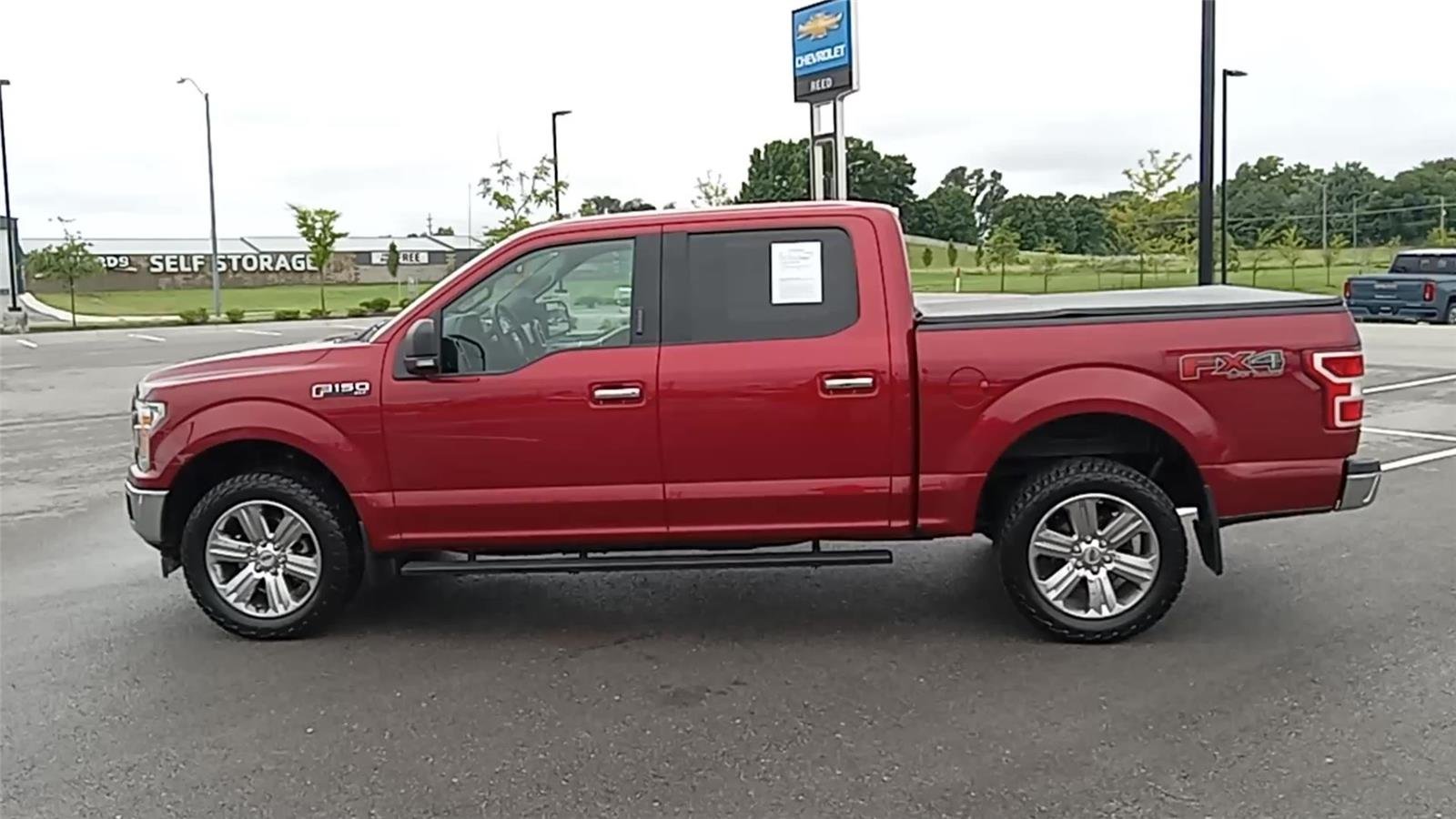 Used 2018 Red Ford XLT image 5