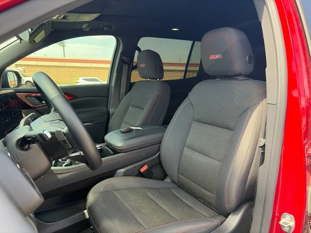 Used 2024 Radiant Red Tintcoat Chevrolet Z71 image 17