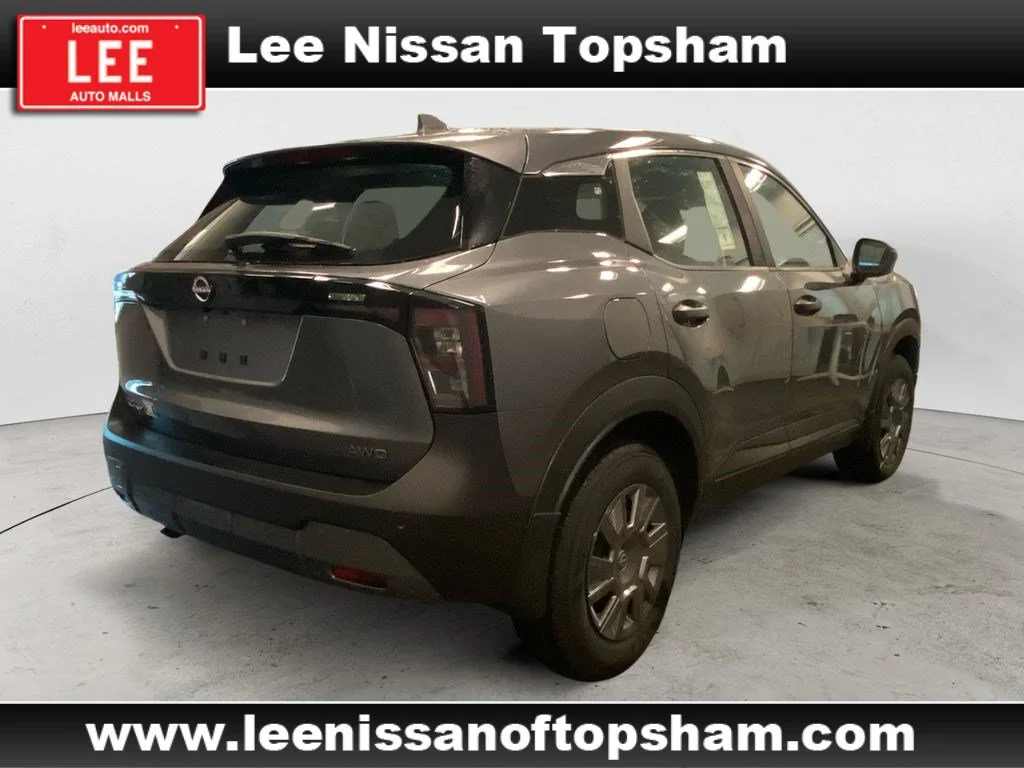 Used 2025 Gun Metallic Nissan S image 6